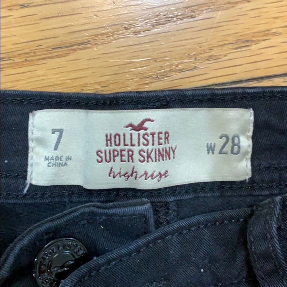 Jeans - Picture 2 of 3